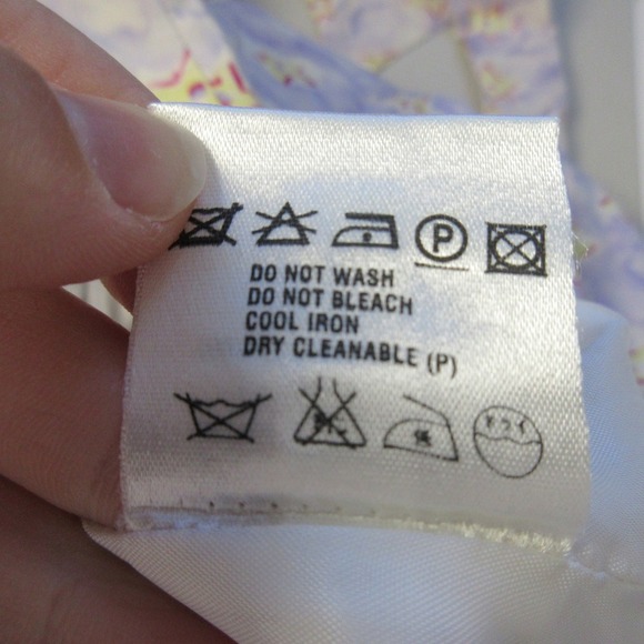 Escada 100% Silk Wrap Dress 38 US M Star Print Purple Tie Short Sleeve Midi 290 - Picture 10 of 11